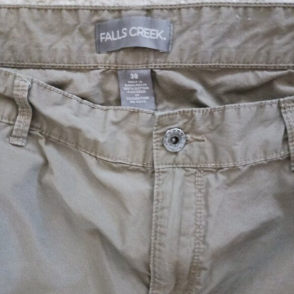 Falls Creek Men's Cargo Shorts Size 38 Taupe Beige 7 Pockets Hiking Fishing - Picture 3 of 9